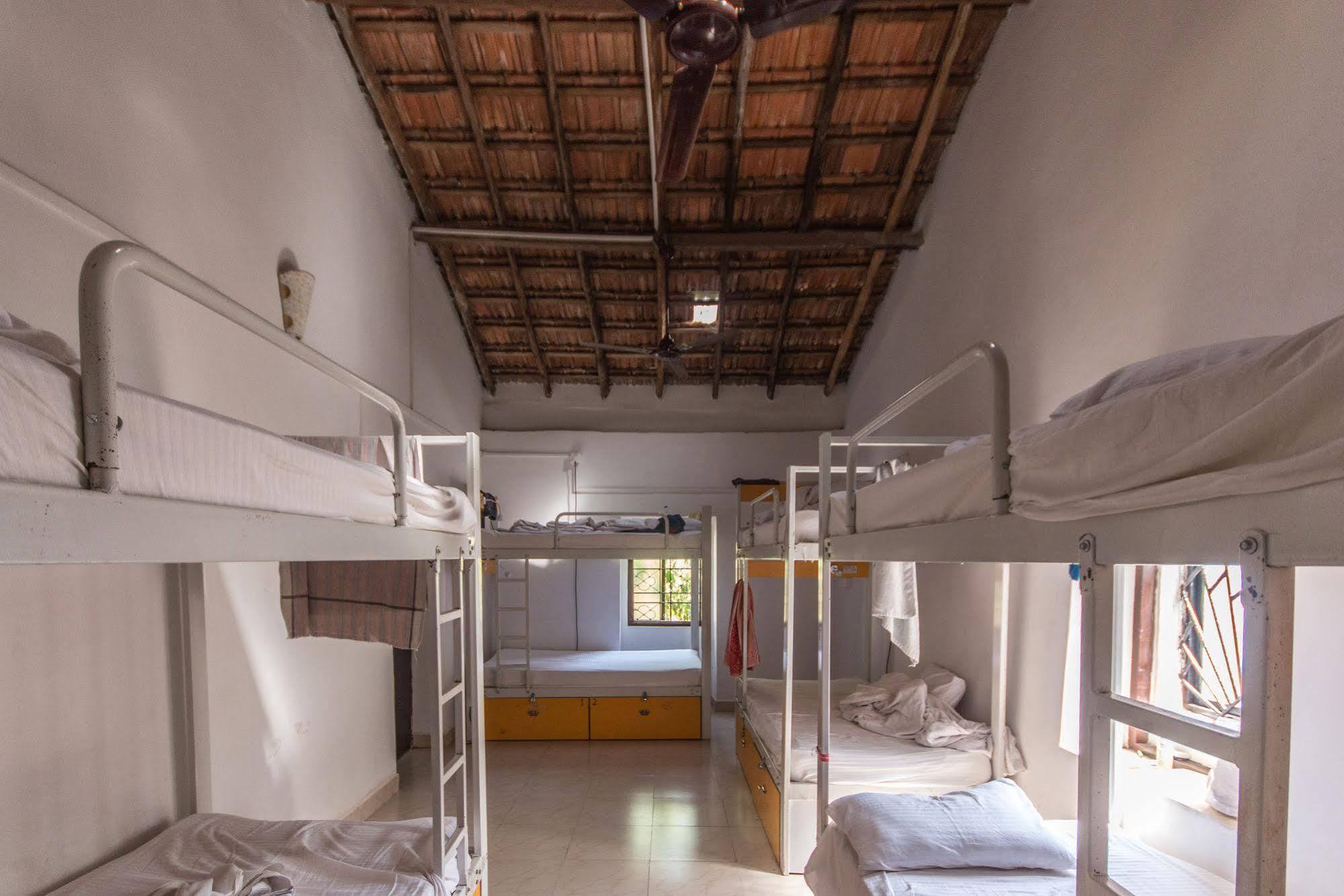 Hostel Backpacker Panda Goa Calangute Zewnętrze zdjęcie