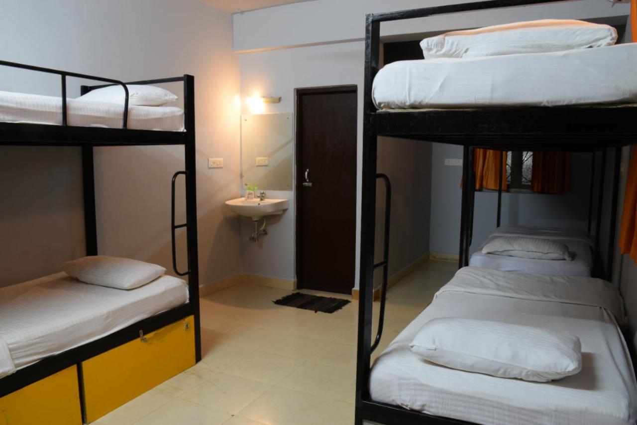 Hostel Backpacker Panda Goa Calangute Zewnętrze zdjęcie